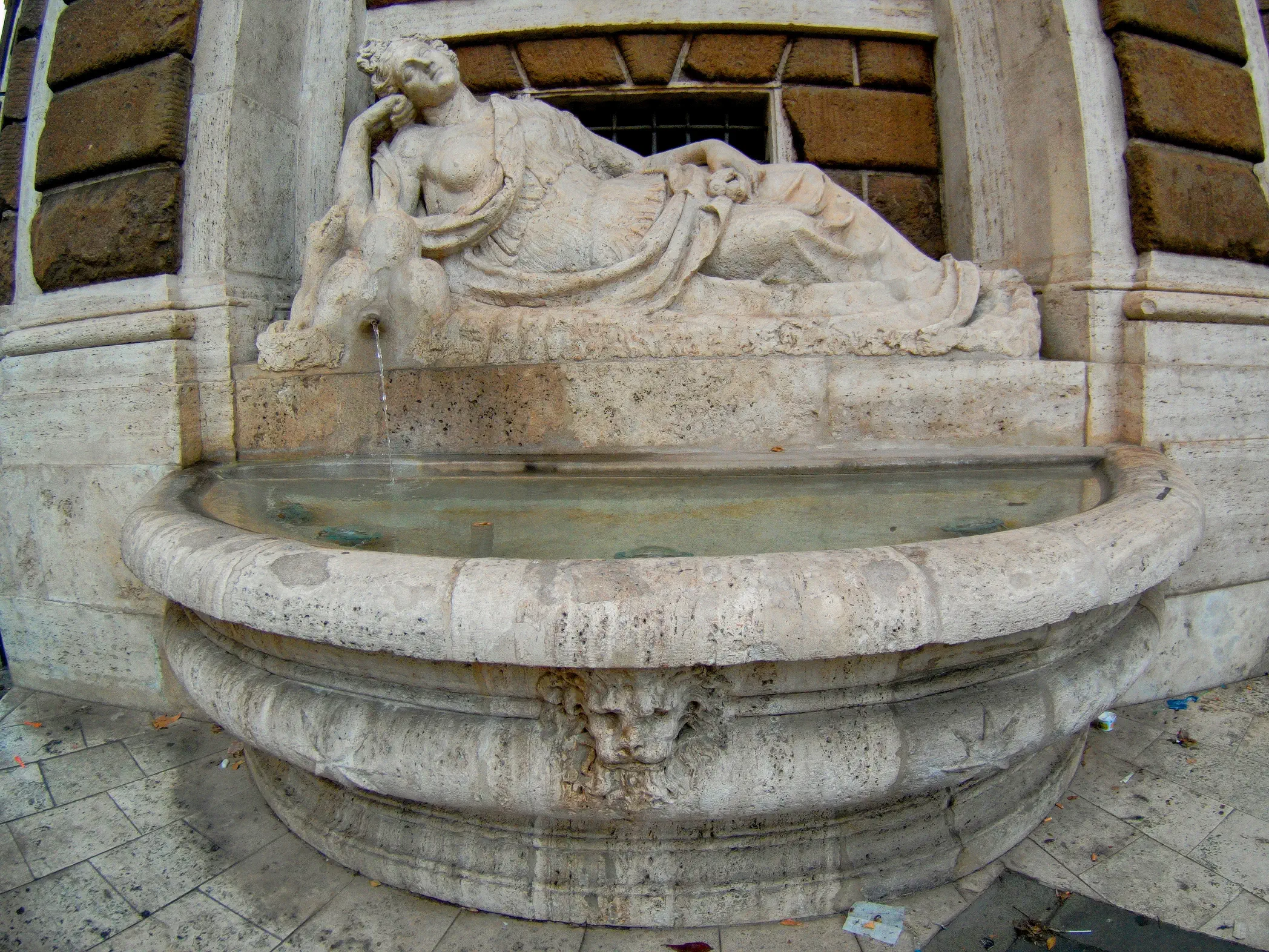 image009